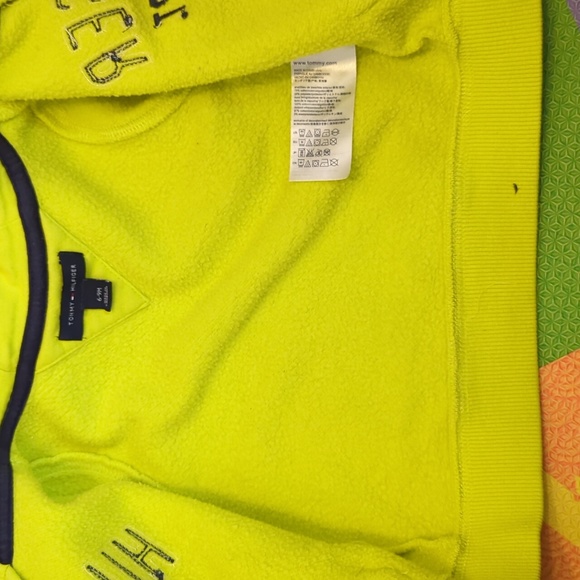 Two Tommy infant sweaters - Picture 7 of 7